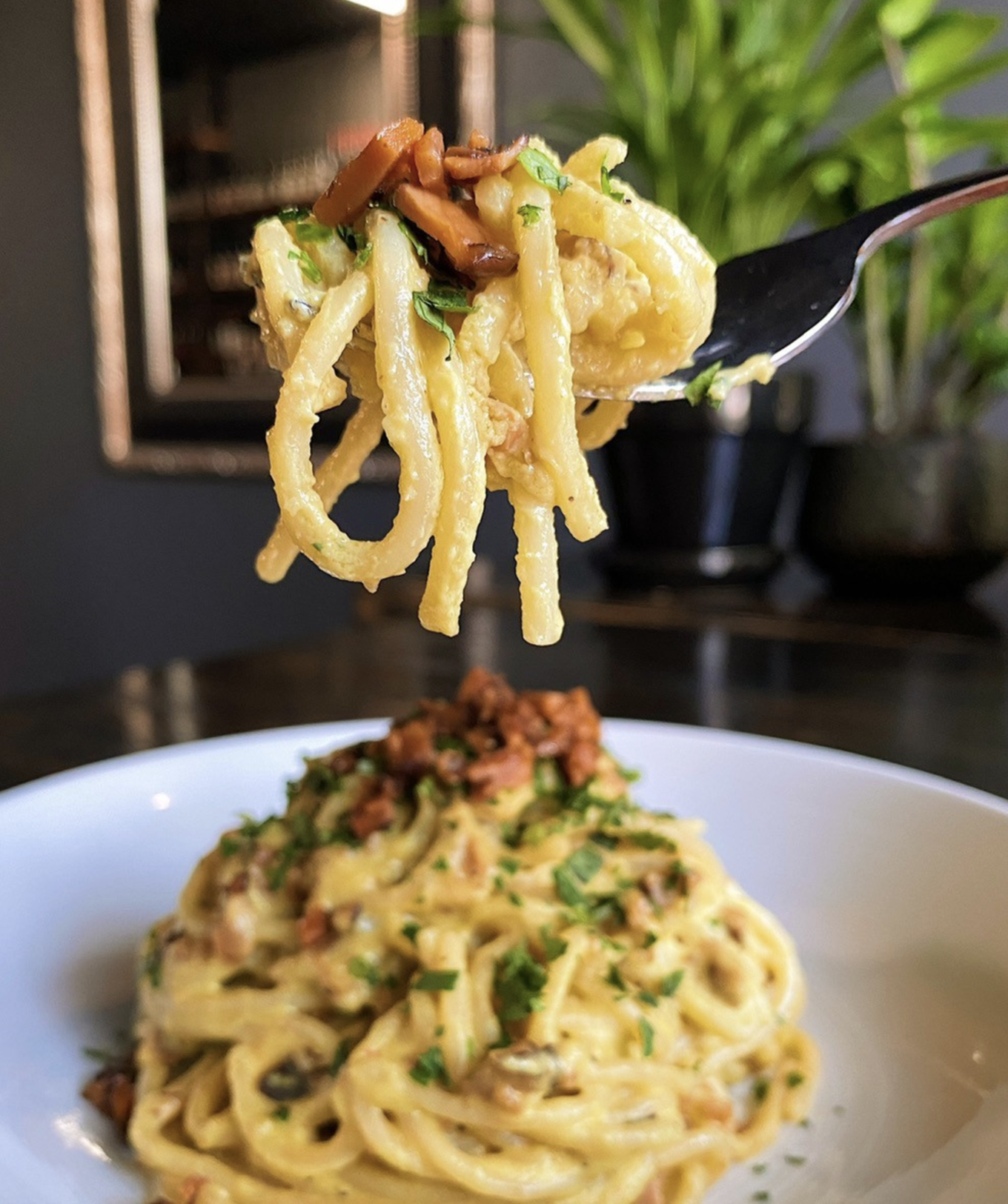 carbonara at Pura Vita